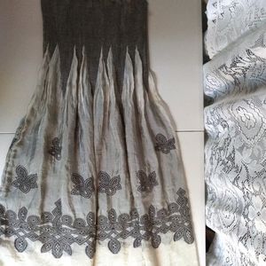 Skirt, Celtic pattern, one size, tan/brown, Iike new